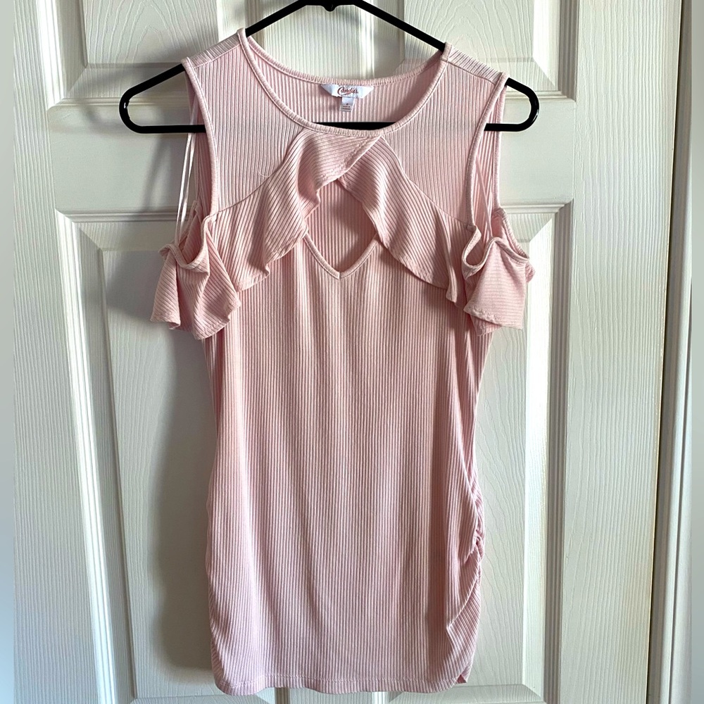 Candies baby pink rouched ribbed cold shoulder top with ruffles and keyhole